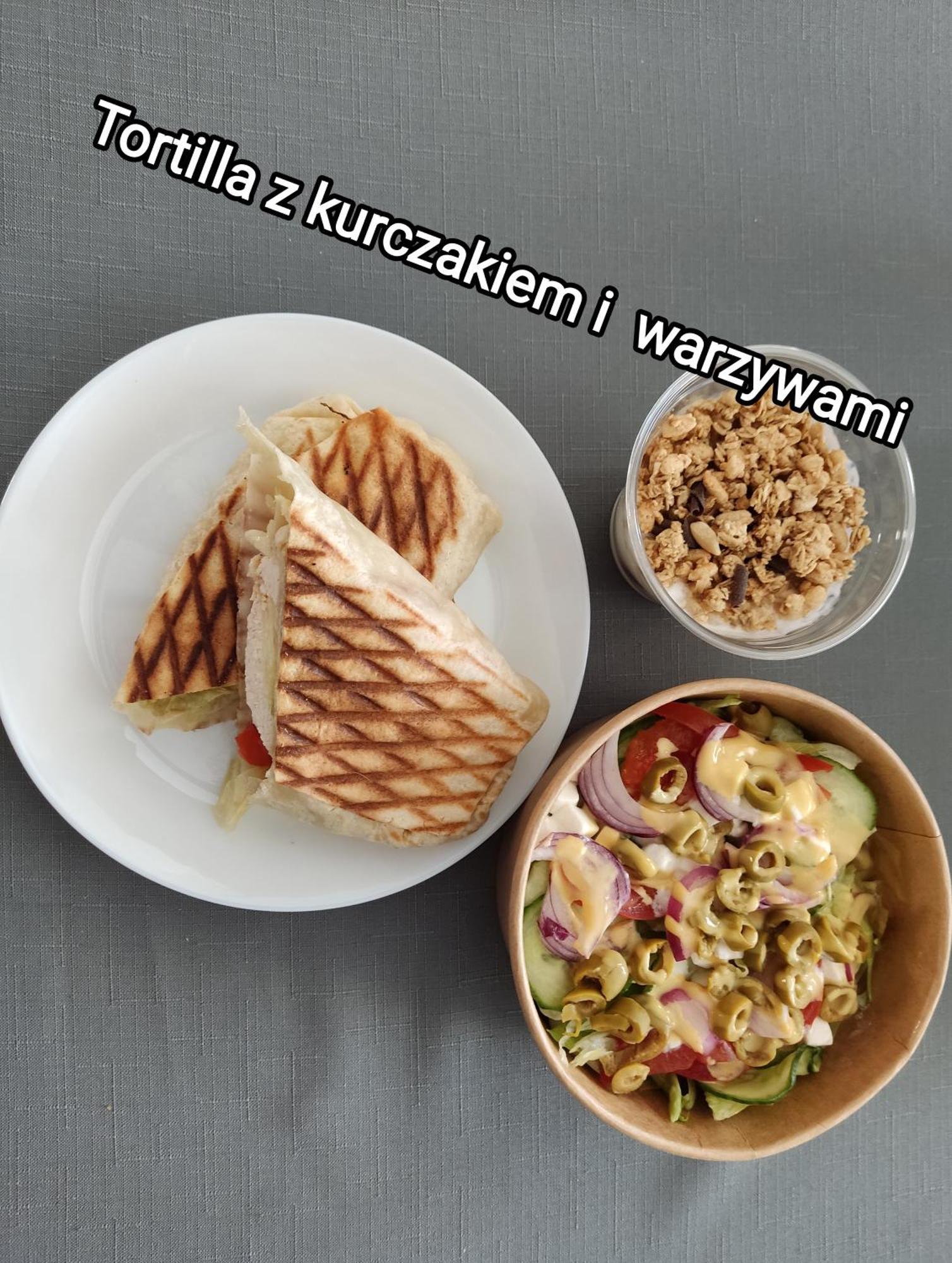 Hostel Azymut Wrzesnia Bagian luar foto