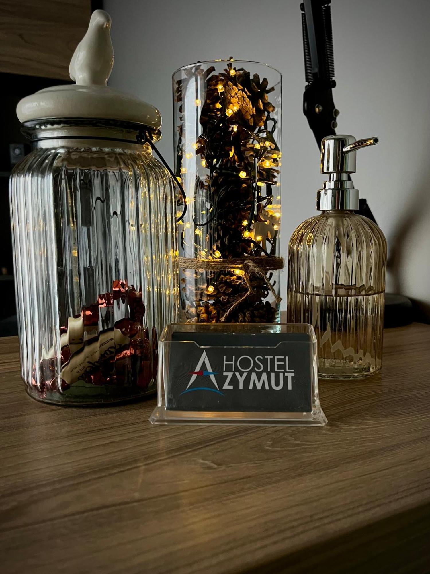 Hostel Azymut Wrzesnia Bagian luar foto